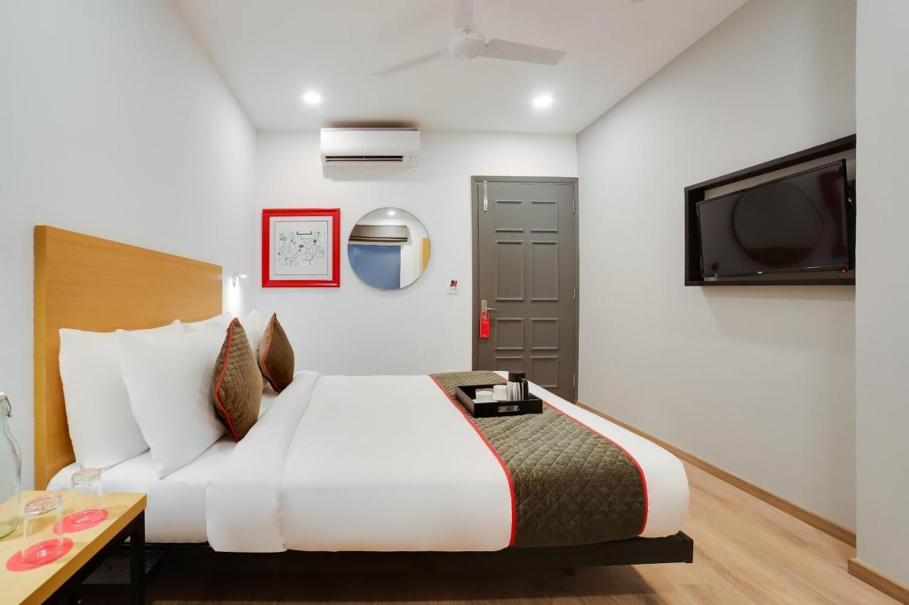 Oyo Townhouse 019 Anand Vihar Hotel New Delhi Exterior foto