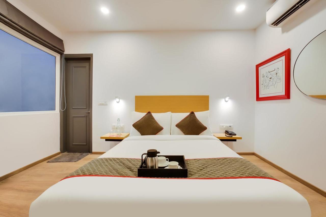Oyo Townhouse 019 Anand Vihar Hotel New Delhi Exterior foto